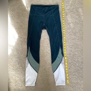 Athleta Colorblock Salutation Leggings